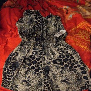 Leopard printed sleeveless shorts jumpsuit